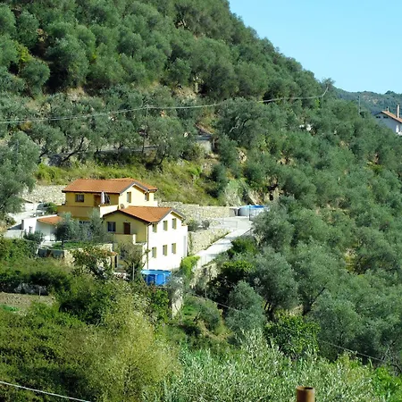 Pia - Pre173 By Interhome *